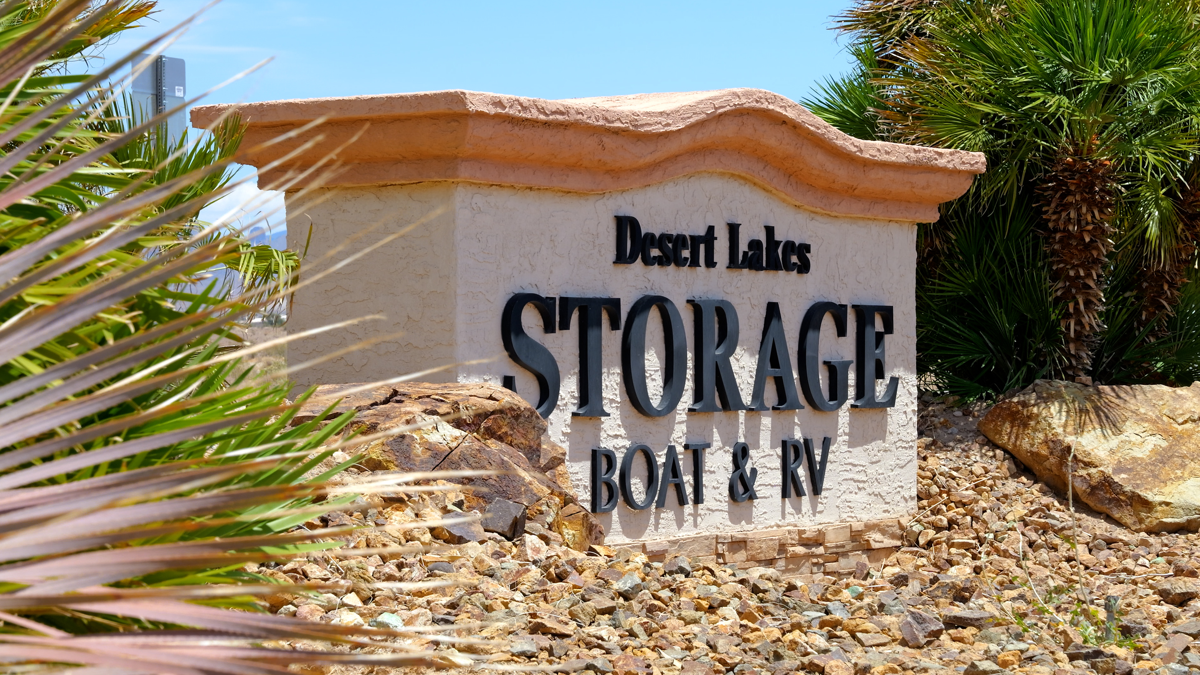 Boat and RV Storage | Fort Mohave, AZ - Desert Lakes Boat & RV Storage